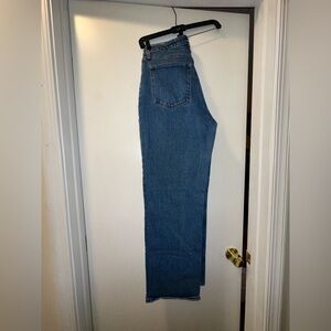 abercrombie and fitch the 90’s relaxed jean high rise
